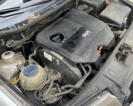 Серый Шкода Фабия, объемом двигателя 1.9 л и пробегом 380 тыс. км за 1450 $, фото 9 на Automoto.ua