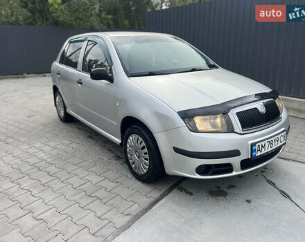 Сірий Шкода Фабія, об'ємом двигуна 1.2 л та пробігом 253 тис. км за 4100 $, фото 2 на Automoto.ua
