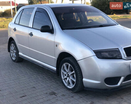 Серый Шкода Фабия, объемом двигателя 1.2 л и пробегом 250 тыс. км за 2500 $, фото 3 на Automoto.ua