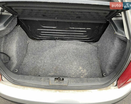 Серый Шкода Фабия, объемом двигателя 1.2 л и пробегом 89 тыс. км за 4700 $, фото 12 на Automoto.ua