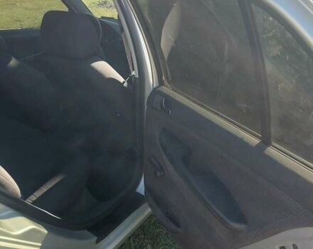 Серый Шкода Фабия, объемом двигателя 1.2 л и пробегом 280 тыс. км за 3600 $, фото 11 на Automoto.ua