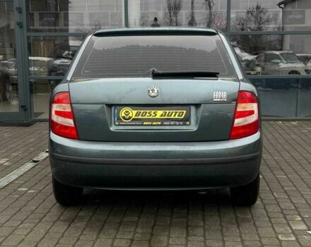 Серый Шкода Фабия, объемом двигателя 1.2 л и пробегом 208 тыс. км за 4000 $, фото 5 на Automoto.ua