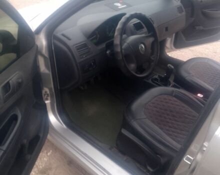 Серый Шкода Фабия, объемом двигателя 1.2 л и пробегом 250 тыс. км за 2300 $, фото 15 на Automoto.ua