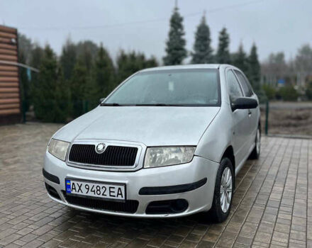 Серый Шкода Фабия, объемом двигателя 1.2 л и пробегом 240 тыс. км за 2450 $, фото 1 на Automoto.ua