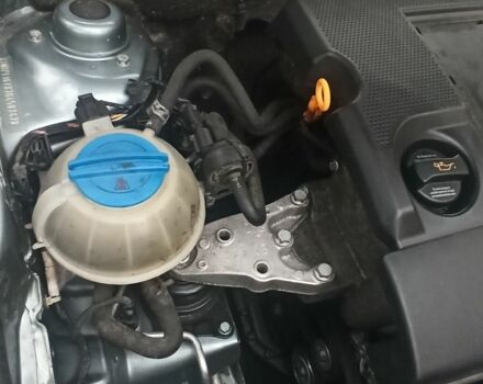 Серый Шкода Фабия, объемом двигателя 1.2 л и пробегом 213 тыс. км за 3250 $, фото 7 на Automoto.ua