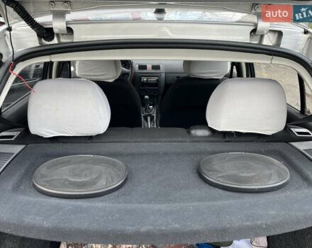 Серый Шкода Фабия, объемом двигателя 1.2 л и пробегом 215 тыс. км за 3500 $, фото 9 на Automoto.ua