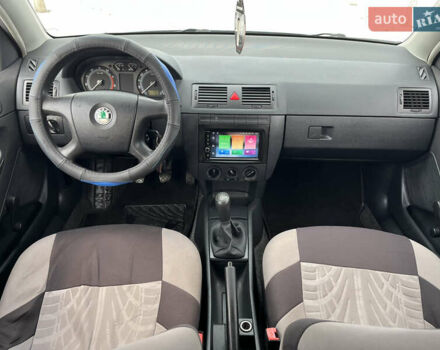 Серый Шкода Фабия, объемом двигателя 1.2 л и пробегом 218 тыс. км за 3700 $, фото 13 на Automoto.ua