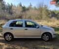 Серый Шкода Фабия, объемом двигателя 1.4 л и пробегом 165 тыс. км за 3500 $, фото 3 на Automoto.ua