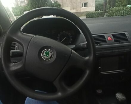 Серый Шкода Фабия, объемом двигателя 1.2 л и пробегом 213 тыс. км за 3250 $, фото 4 на Automoto.ua