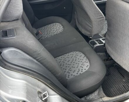 Серый Шкода Фабия, объемом двигателя 1.2 л и пробегом 309 тыс. км за 1900 $, фото 5 на Automoto.ua