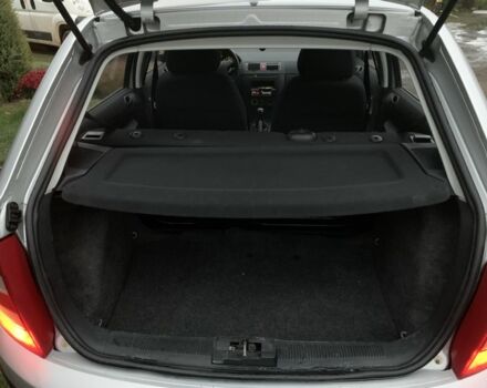 Серый Шкода Фабия, объемом двигателя 1.2 л и пробегом 178 тыс. км за 2500 $, фото 9 на Automoto.ua