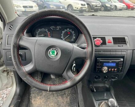 Серый Шкода Фабия, объемом двигателя 1.2 л и пробегом 243 тыс. км за 3390 $, фото 17 на Automoto.ua