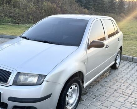 Сірий Шкода Фабія, об'ємом двигуна 1.2 л та пробігом 322 тис. км за 3150 $, фото 2 на Automoto.ua