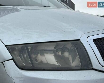 Серый Шкода Фабия, объемом двигателя 1.2 л и пробегом 243 тыс. км за 3390 $, фото 12 на Automoto.ua