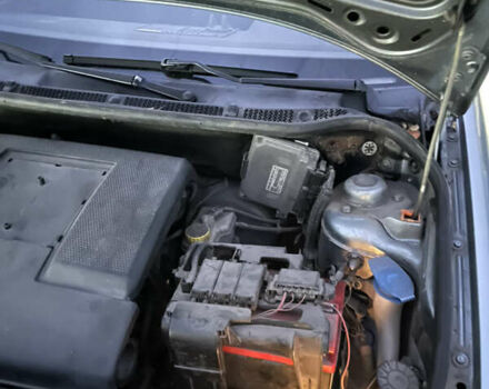 Серый Шкода Фабия, объемом двигателя 1.2 л и пробегом 193 тыс. км за 4000 $, фото 9 на Automoto.ua