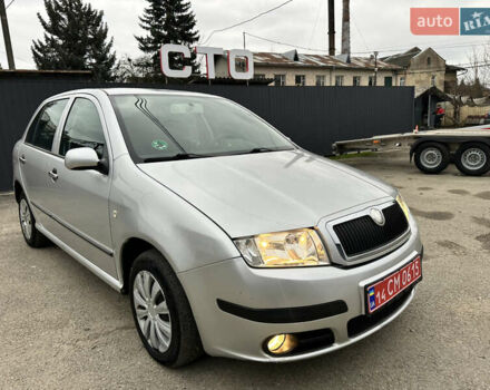 Сірий Шкода Фабія, об'ємом двигуна 1.4 л та пробігом 178 тис. км за 3899 $, фото 25 на Automoto.ua
