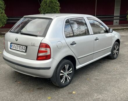 Серый Шкода Фабия, объемом двигателя 1.2 л и пробегом 215 тыс. км за 3500 $, фото 2 на Automoto.ua