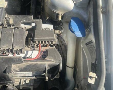 Серый Шкода Фабия, объемом двигателя 1.4 л и пробегом 190 тыс. км за 3800 $, фото 14 на Automoto.ua