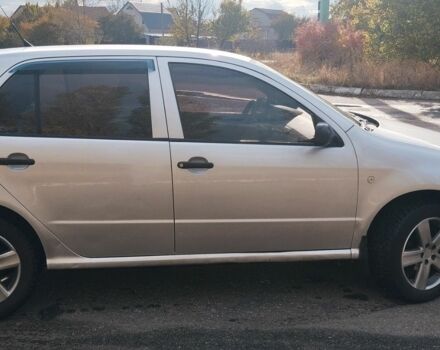 Серый Шкода Фабия, объемом двигателя 1.2 л и пробегом 391 тыс. км за 3499 $, фото 4 на Automoto.ua