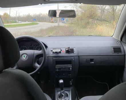 Серый Шкода Фабия, объемом двигателя 1.4 л и пробегом 293 тыс. км за 4200 $, фото 14 на Automoto.ua