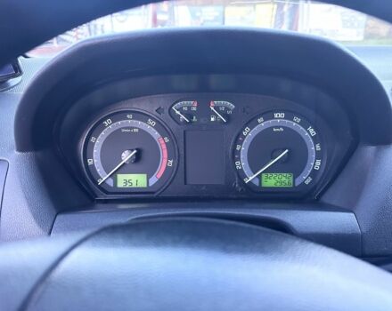 Сірий Шкода Фабія, об'ємом двигуна 1.2 л та пробігом 322 тис. км за 3150 $, фото 13 на Automoto.ua