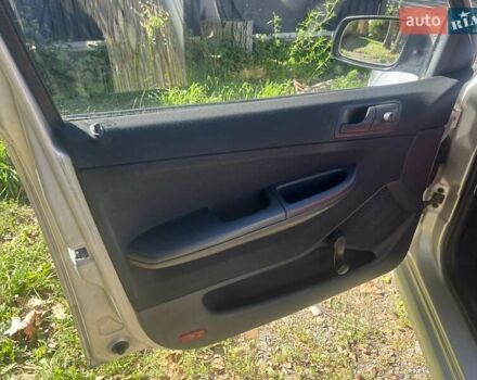 Серый Шкода Фабия, объемом двигателя 1.4 л и пробегом 190 тыс. км за 3800 $, фото 11 на Automoto.ua