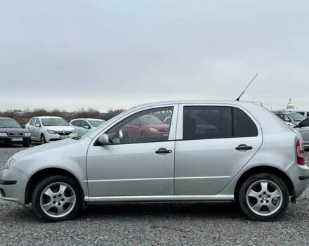 Серый Шкода Фабия, объемом двигателя 1.2 л и пробегом 243 тыс. км за 3390 $, фото 1 на Automoto.ua
