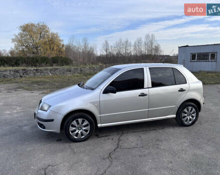 Серый Шкода Фабия, объемом двигателя 1.2 л и пробегом 188 тыс. км за 2200 $, фото 1 на Automoto.ua