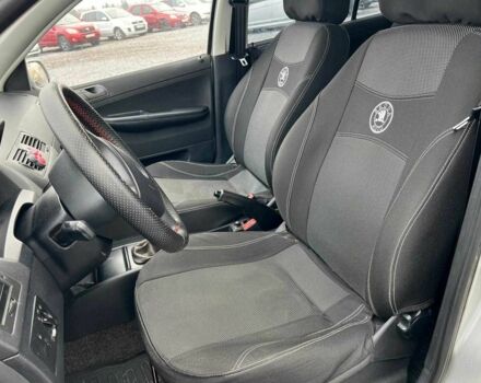 Серый Шкода Фабия, объемом двигателя 1.2 л и пробегом 243 тыс. км за 3390 $, фото 14 на Automoto.ua