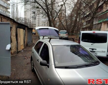 Шкода Фабия 2006 в Киеве на Automoto.ua Серый Шкода Фабия, объемом двигателя 1.2 л и пробегом 317 тыс. км за 3300 $, фото 2 на Automoto.ua
