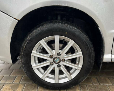 Серый Шкода Фабия, объемом двигателя 1.2 л и пробегом 240 тыс. км за 2450 $, фото 6 на Automoto.ua