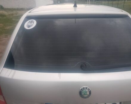 Серый Шкода Фабия, объемом двигателя 1.2 л и пробегом 250 тыс. км за 2300 $, фото 9 на Automoto.ua