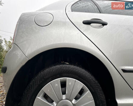 Серый Шкода Фабия, объемом двигателя 1.4 л и пробегом 147 тыс. км за 5600 $, фото 36 на Automoto.ua