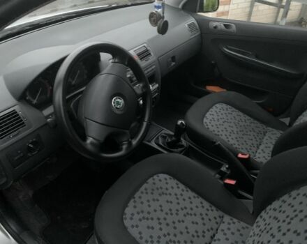 Серый Шкода Фабия, объемом двигателя 1.2 л и пробегом 178 тыс. км за 2500 $, фото 4 на Automoto.ua