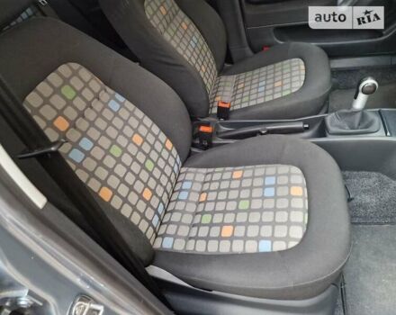 Сірий Шкода Фабія, об'ємом двигуна 1.39 л та пробігом 50 тис. км за 6700 $, фото 24 на Automoto.ua