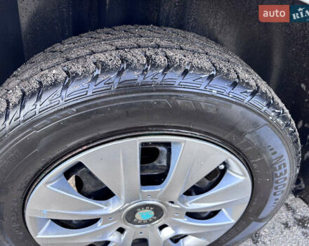 Серый Шкода Фабия, объемом двигателя 1.2 л и пробегом 188 тыс. км за 2200 $, фото 4 на Automoto.ua