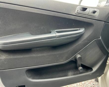 Серый Шкода Фабия, объемом двигателя 1.2 л и пробегом 243 тыс. км за 3390 $, фото 15 на Automoto.ua