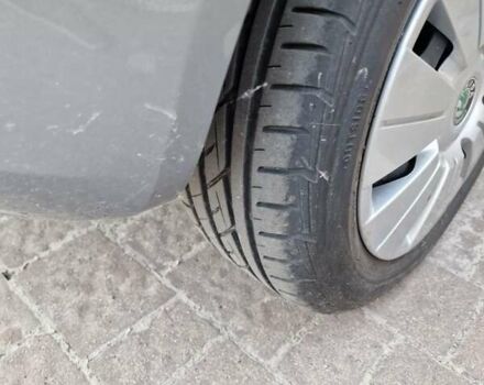 Сірий Шкода Фабія, об'ємом двигуна 1.39 л та пробігом 50 тис. км за 6700 $, фото 66 на Automoto.ua