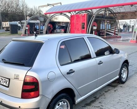 Сірий Шкода Фабія, об'ємом двигуна 1.2 л та пробігом 322 тис. км за 3150 $, фото 5 на Automoto.ua