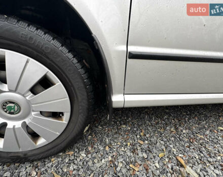 Серый Шкода Фабия, объемом двигателя 1.4 л и пробегом 147 тыс. км за 5600 $, фото 31 на Automoto.ua