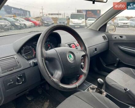 Серый Шкода Фабия, объемом двигателя 1.2 л и пробегом 243 тыс. км за 3390 $, фото 20 на Automoto.ua