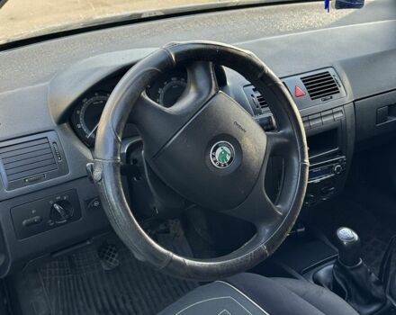 Серый Шкода Фабия, объемом двигателя 1.2 л и пробегом 244 тыс. км за 3200 $, фото 9 на Automoto.ua