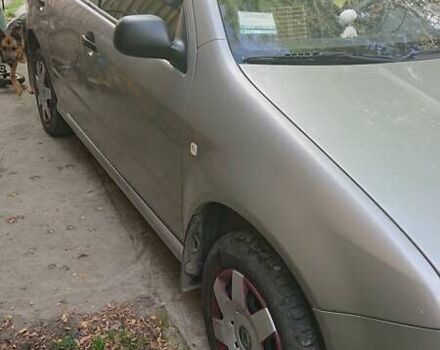 Сірий Шкода Фабія, об'ємом двигуна 1.2 л та пробігом 72 тис. км за 4000 $, фото 2 на Automoto.ua