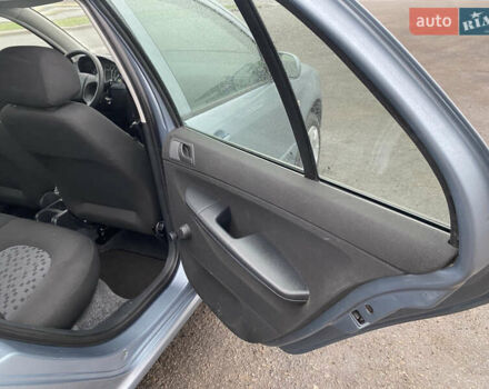 Серый Шкода Фабия, объемом двигателя 1.4 л и пробегом 96 тыс. км за 4900 $, фото 21 на Automoto.ua