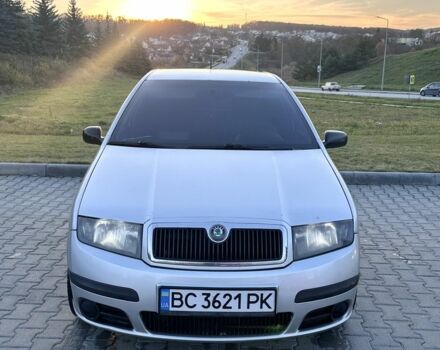 Сірий Шкода Фабія, об'ємом двигуна 1.2 л та пробігом 322 тис. км за 3150 $, фото 3 на Automoto.ua