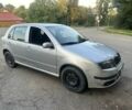 Серый Шкода Фабия, объемом двигателя 1.2 л и пробегом 300 тыс. км за 2999 $, фото 1 на Automoto.ua