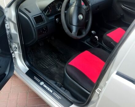 Шкода Фабия 2006 в Одессе на Automoto.ua Серый Шкода Фабия, объемом двигателя 1.2 л и пробегом 0 тыс. км за 2750 $, фото 5 на Automoto.ua