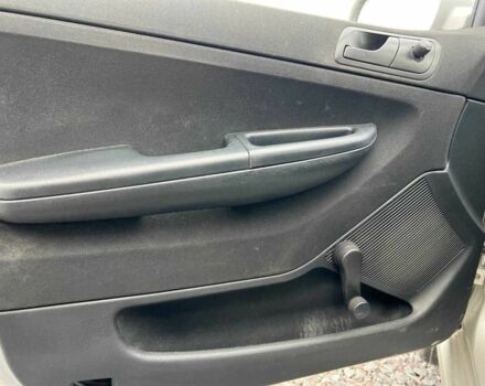 Серый Шкода Фабия, объемом двигателя 1.2 л и пробегом 243 тыс. км за 3390 $, фото 11 на Automoto.ua