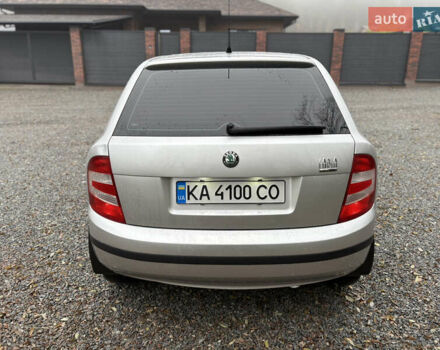 Серый Шкода Фабия, объемом двигателя 1.4 л и пробегом 147 тыс. км за 5600 $, фото 10 на Automoto.ua