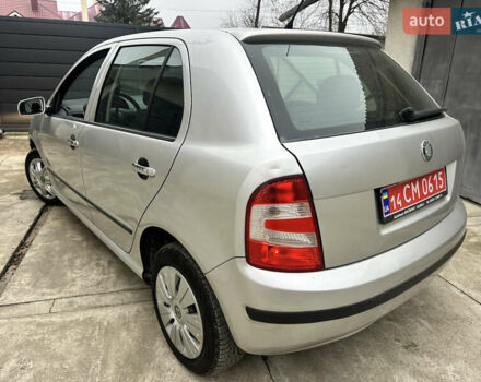 Сірий Шкода Фабія, об'ємом двигуна 1.4 л та пробігом 178 тис. км за 3899 $, фото 6 на Automoto.ua